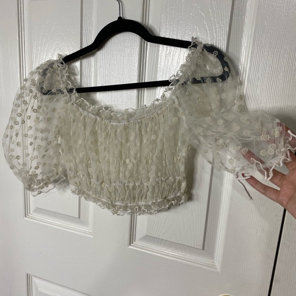 Mesh lace top - Picture 2 of 4